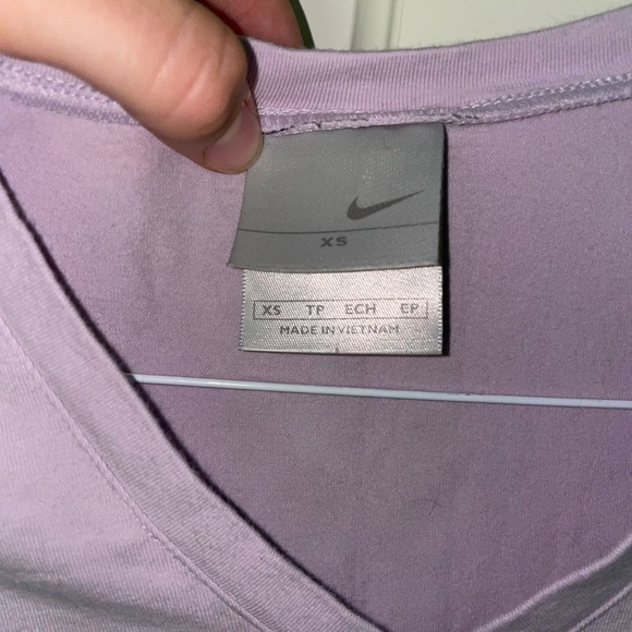 Nike Vintage V-Neck Long Sleeve Top - Purple - Size Extra Small - Picture 3 of 3